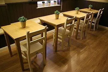 Maxim Bed & Breakfast 4*