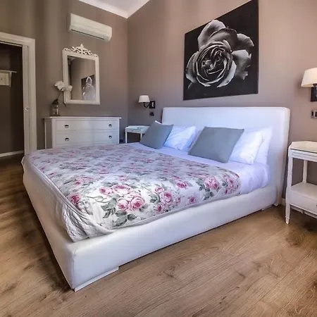 Maxim Bed and breakfast